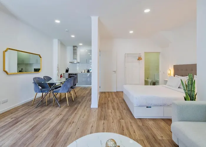 Garrett House דירה *