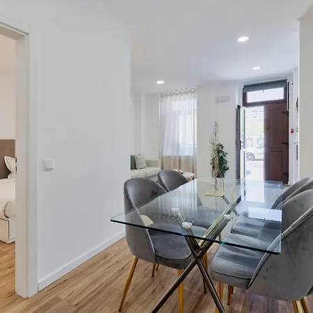 Garrett House Апартаменты